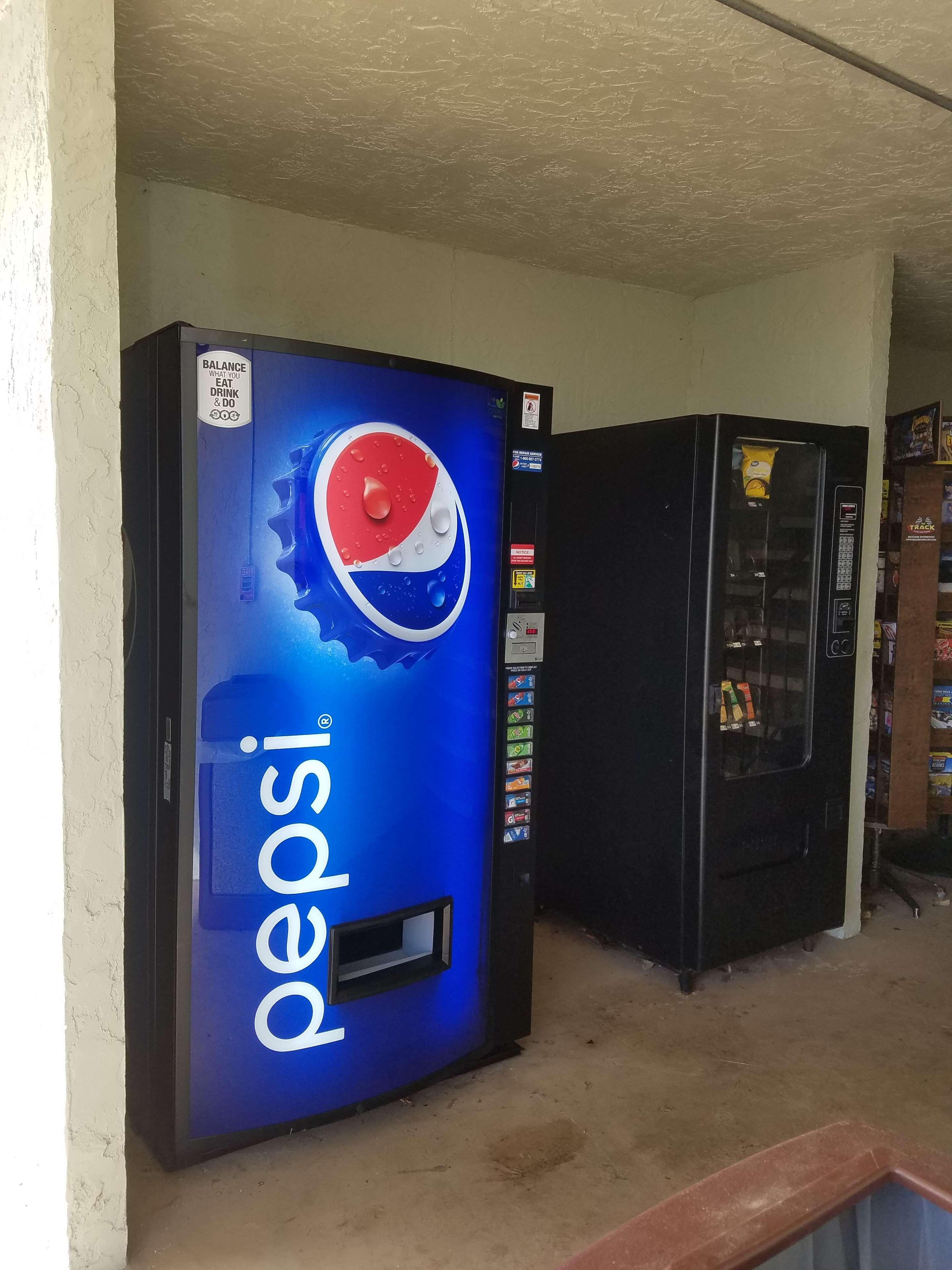 Quality Inn Clinton North Εξωτερικό φωτογραφία