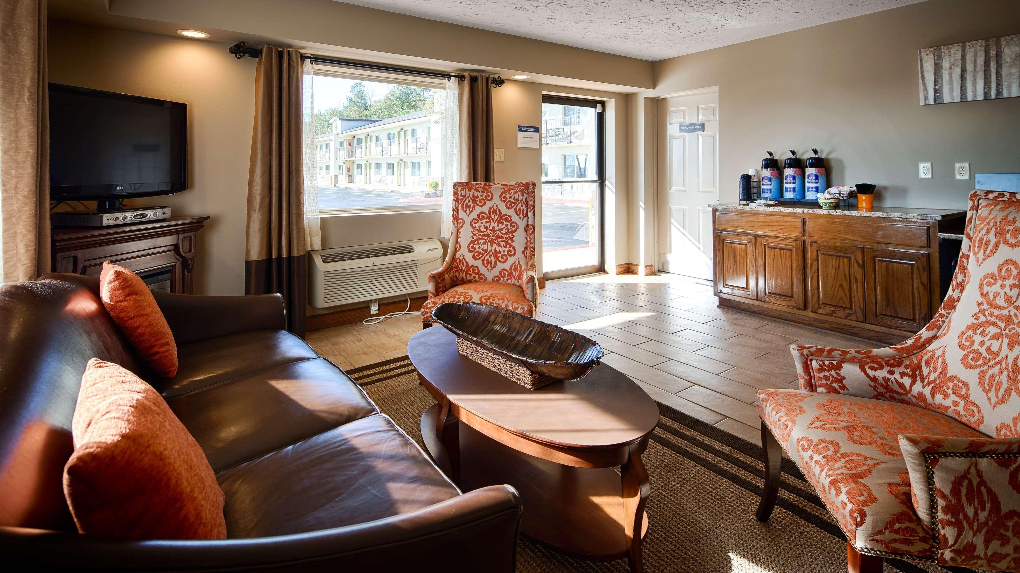 Quality Inn Clinton North Εξωτερικό φωτογραφία
