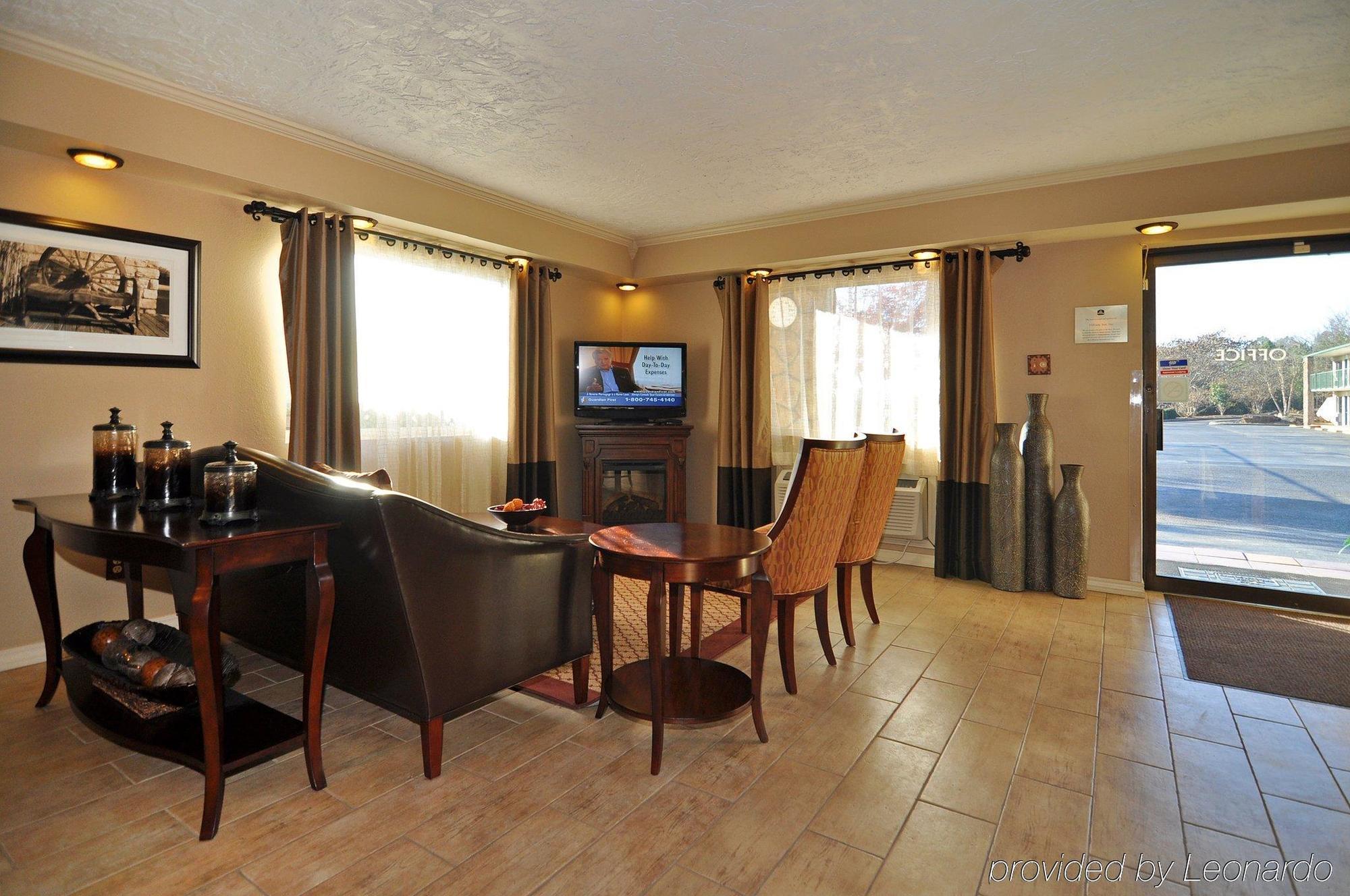 Quality Inn Clinton North Εξωτερικό φωτογραφία